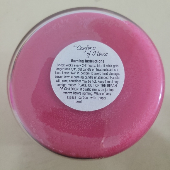 The Home Collection Hot Baked Apple Pie Scented Candle - Picture 8 of 11